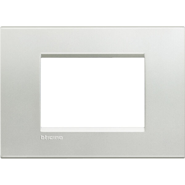 BTICINO Placca 3 Posti Serie LIVINGLIGHT - Metallo - Quadra - Argento